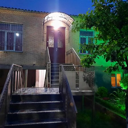 Sisi Guest House Kutaissi Exterior foto