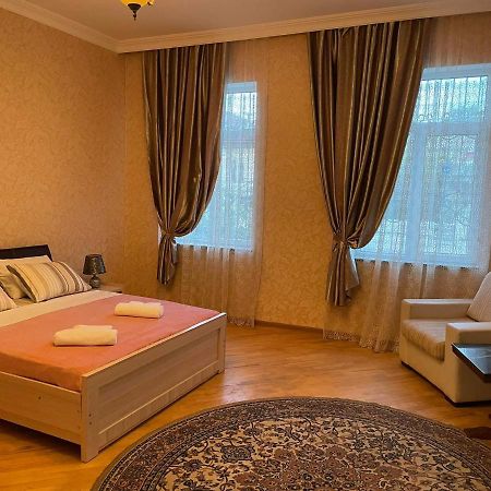Sisi Guest House Kutaissi Exterior foto