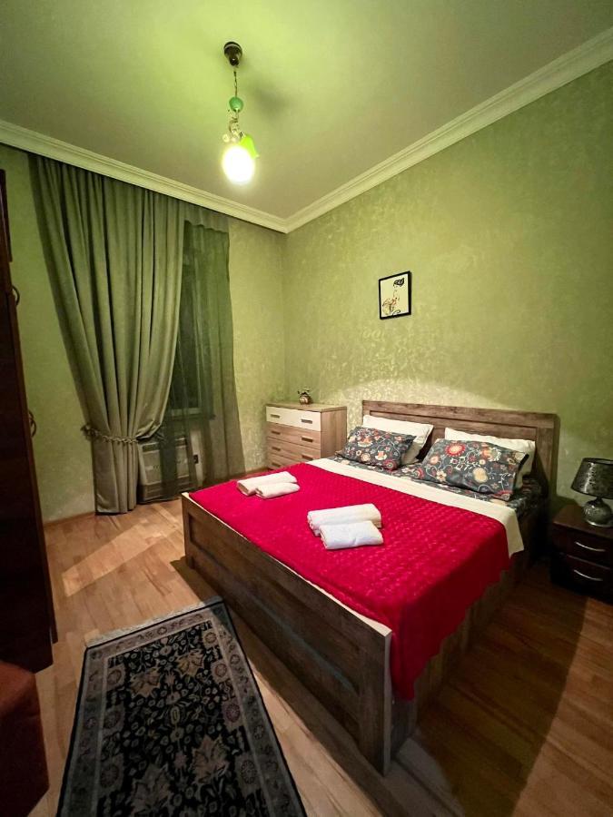 Sisi Guest House Kutaissi Exterior foto